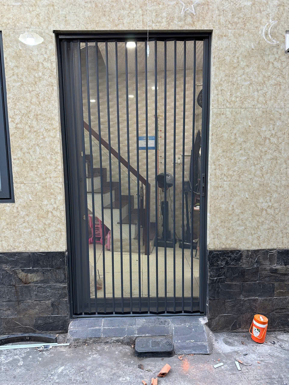 CỬA XẾP LÁ NHÔM LƯỚI