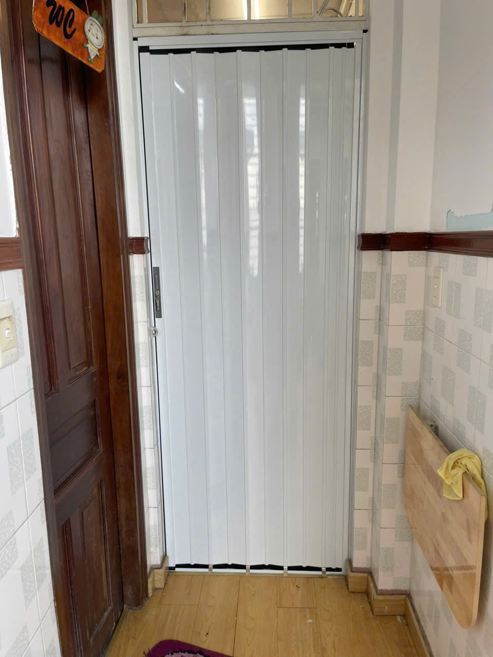 CỬA XẾP LÁ NHÔM 10