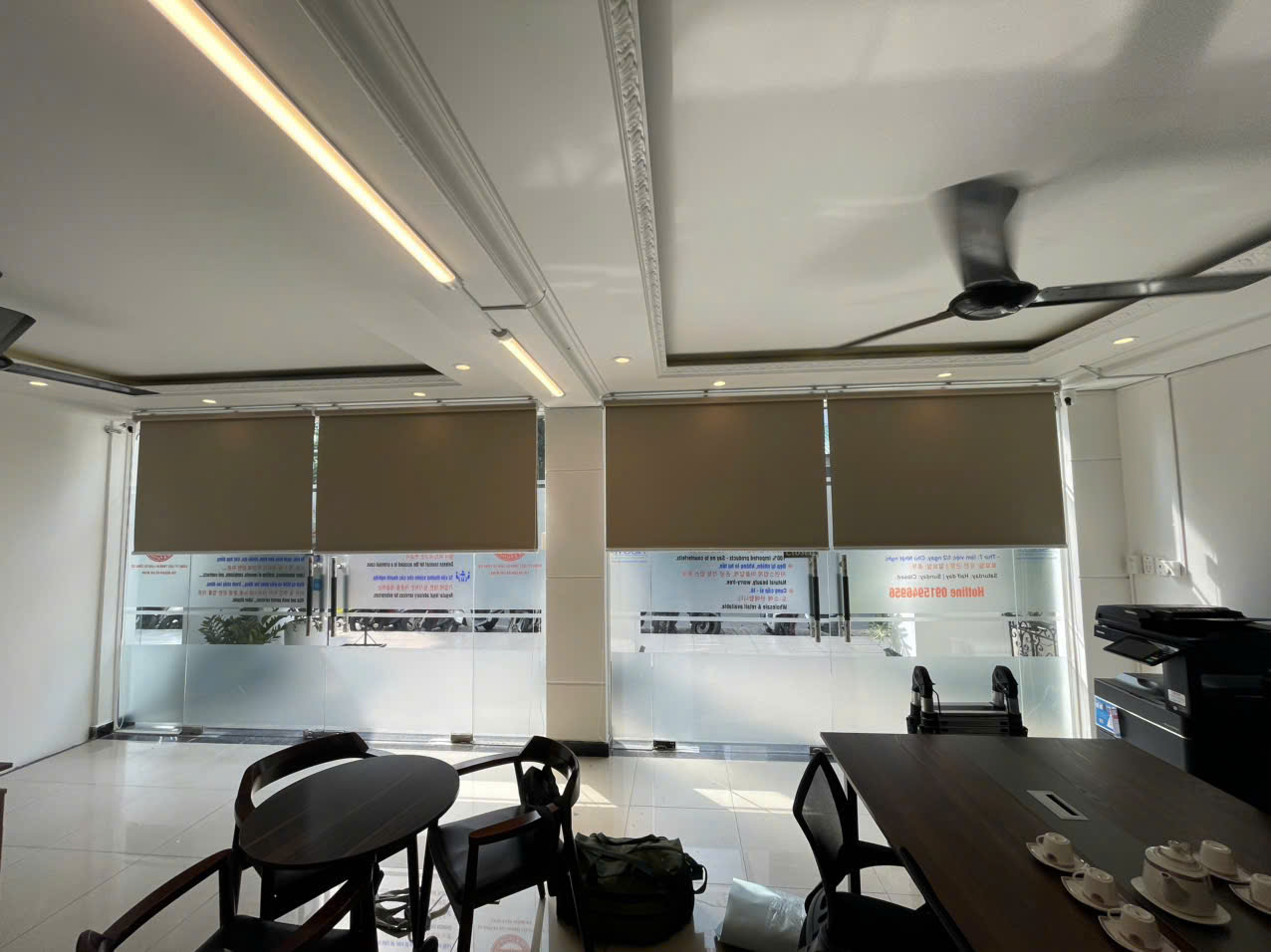 rèm cuốn chống nắng 12 (mã TO-12 màu nâu gỗ đậm)