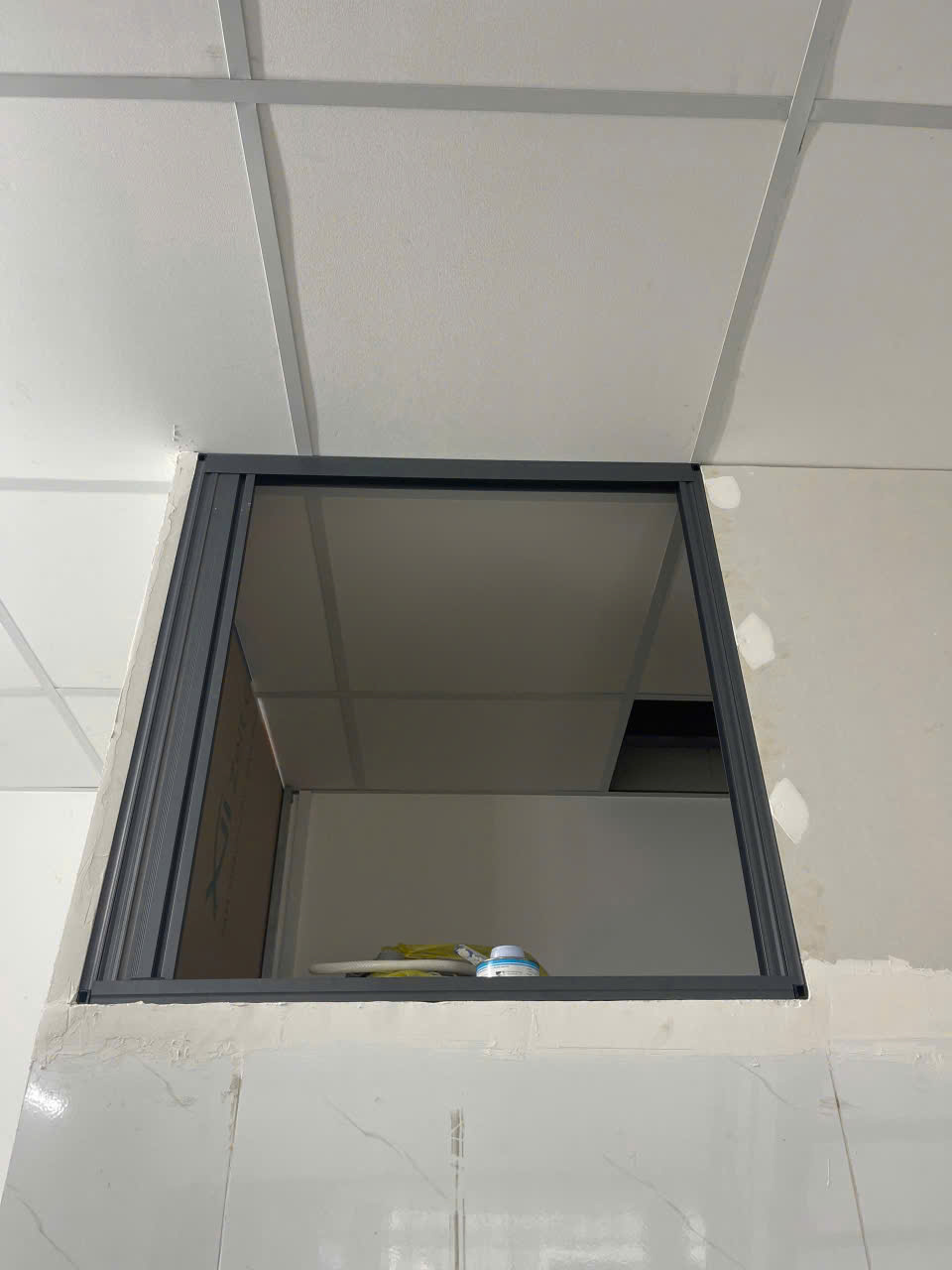 RÈM TỔ ONG 5 (cửa tủ quần áo, cửa phòng, tủ bếp)